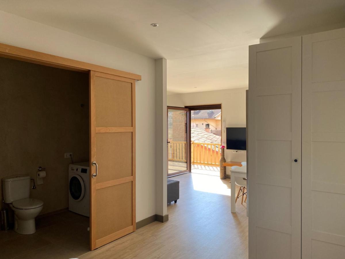 Apartamento Acogedor Сан Хуан де лес Абадесес Екстериор снимка